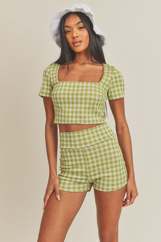 1357 GINGHAM TWO PIECE SHORT SET