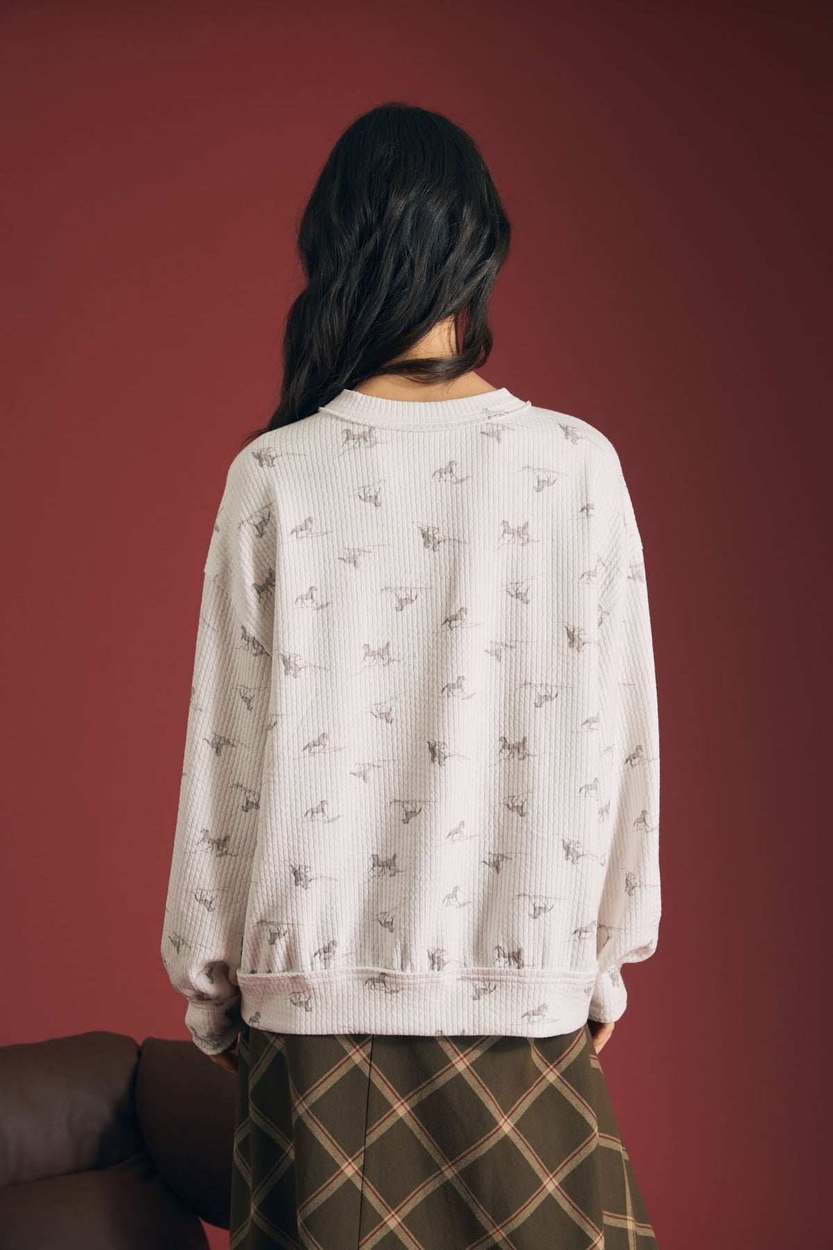 3282 HORSE MOTIF KNIT TOP
