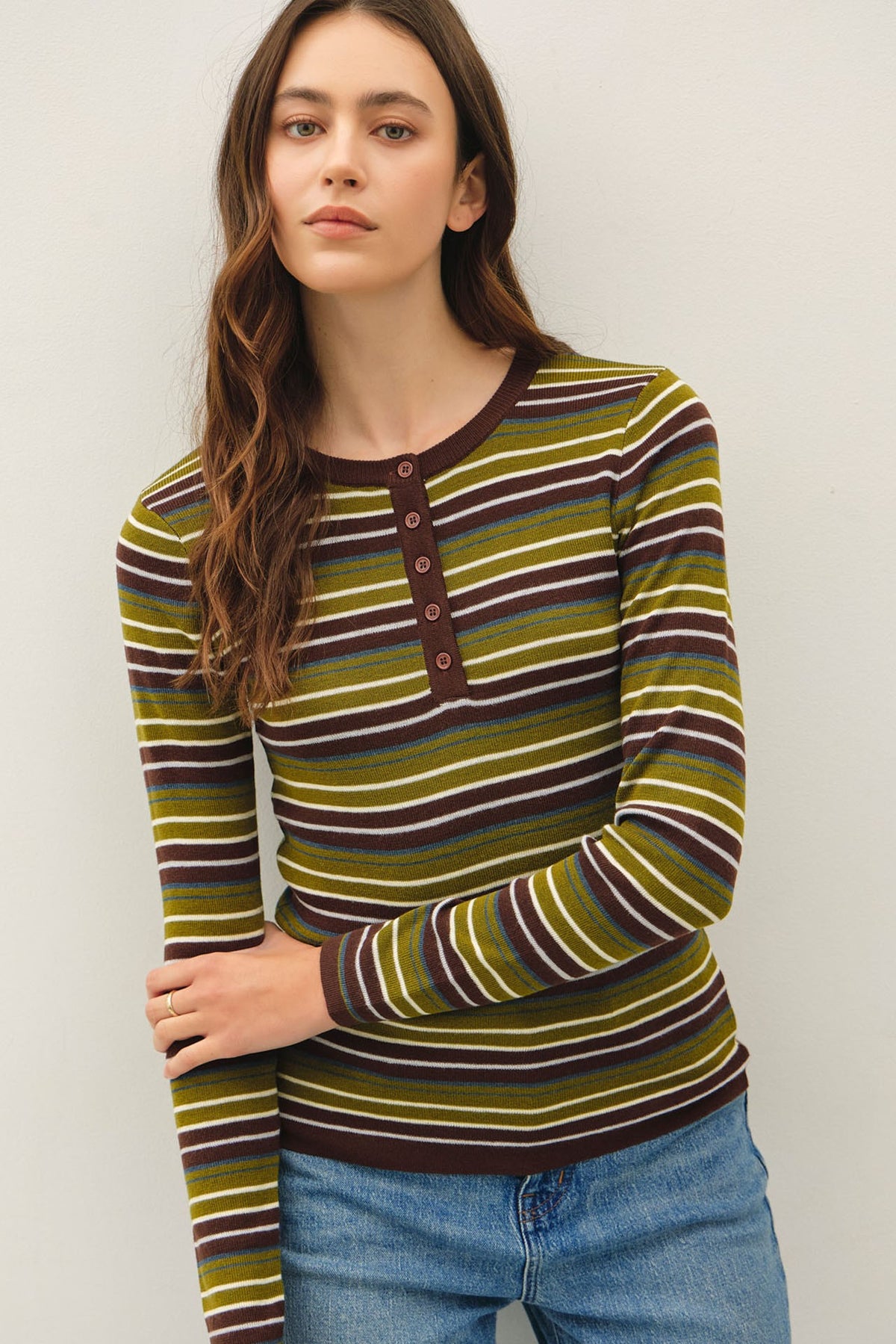 3337 STRIPED HENLEY SWEATER TOP