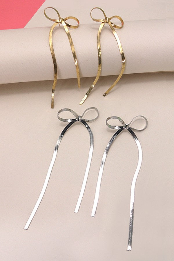 1654 SNAKE HERRINGBONE SNAKE BOW EARRINGS