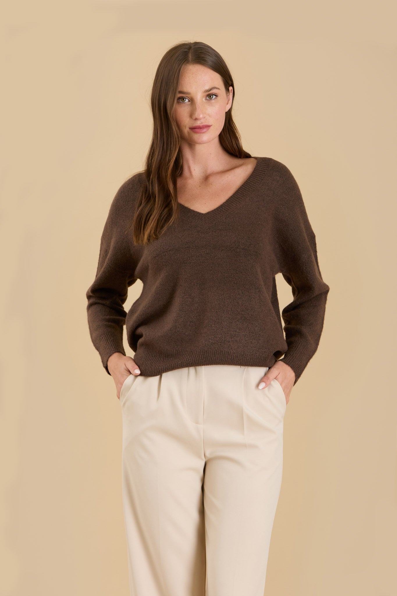 2577 V NECK DROP SHOULDER SWEATER