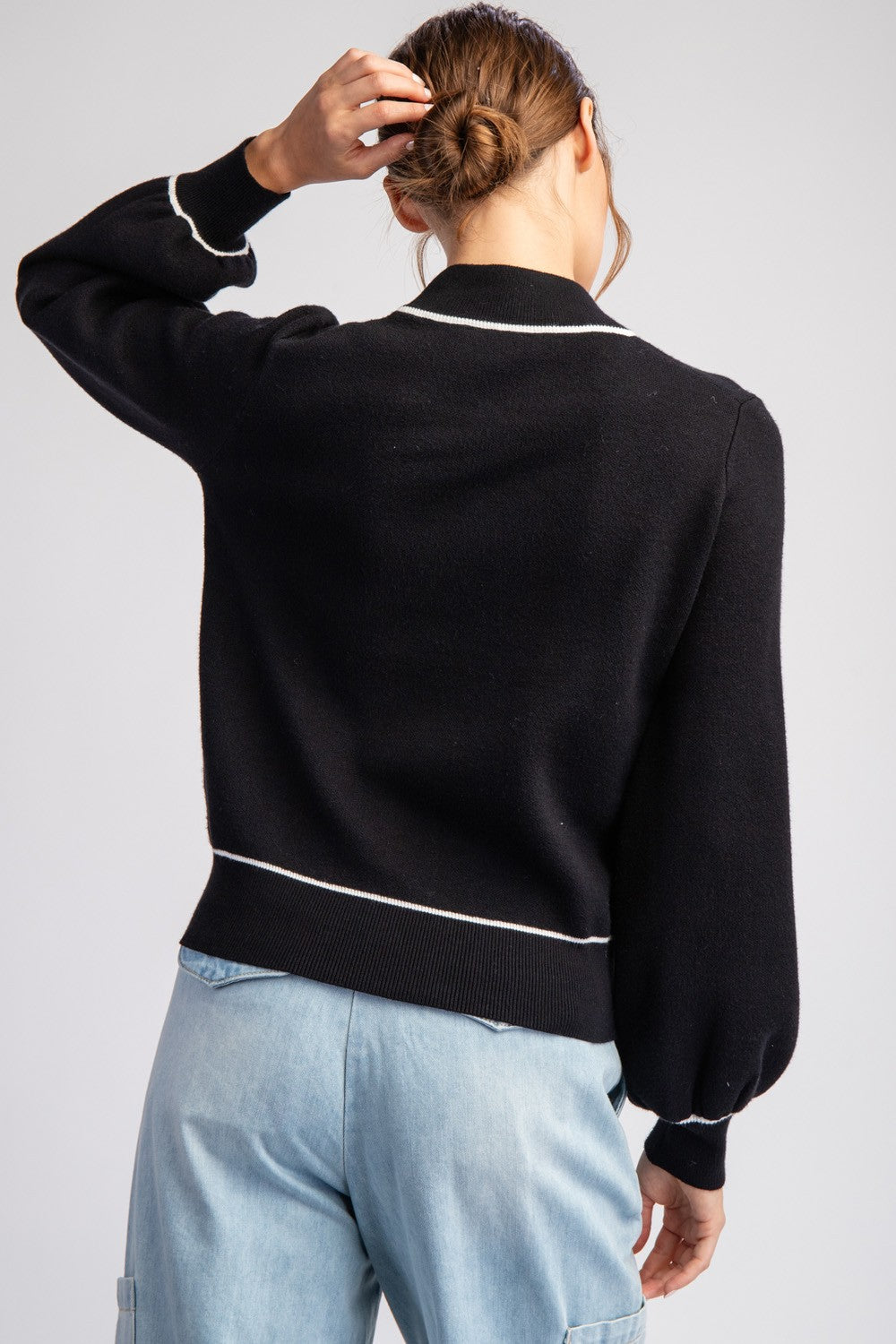 2568 BOW MOCK SWEATER