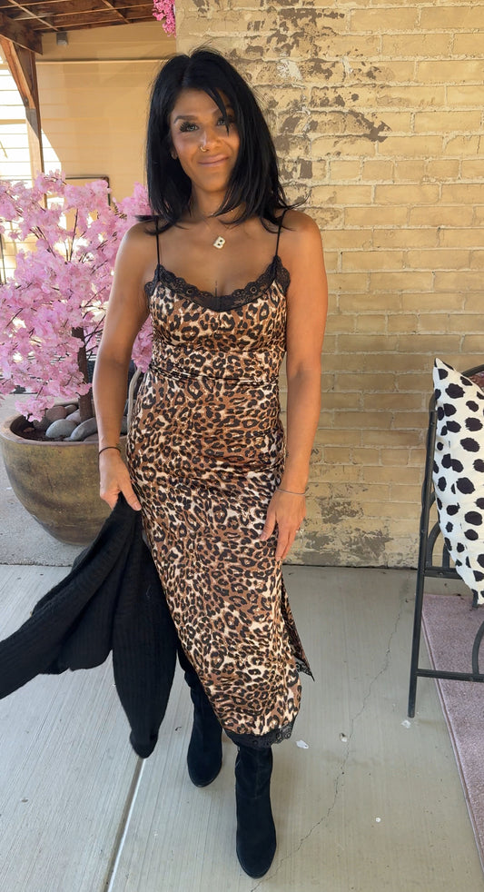 1748 AMELLIA LEOPARD SLIP DRESS