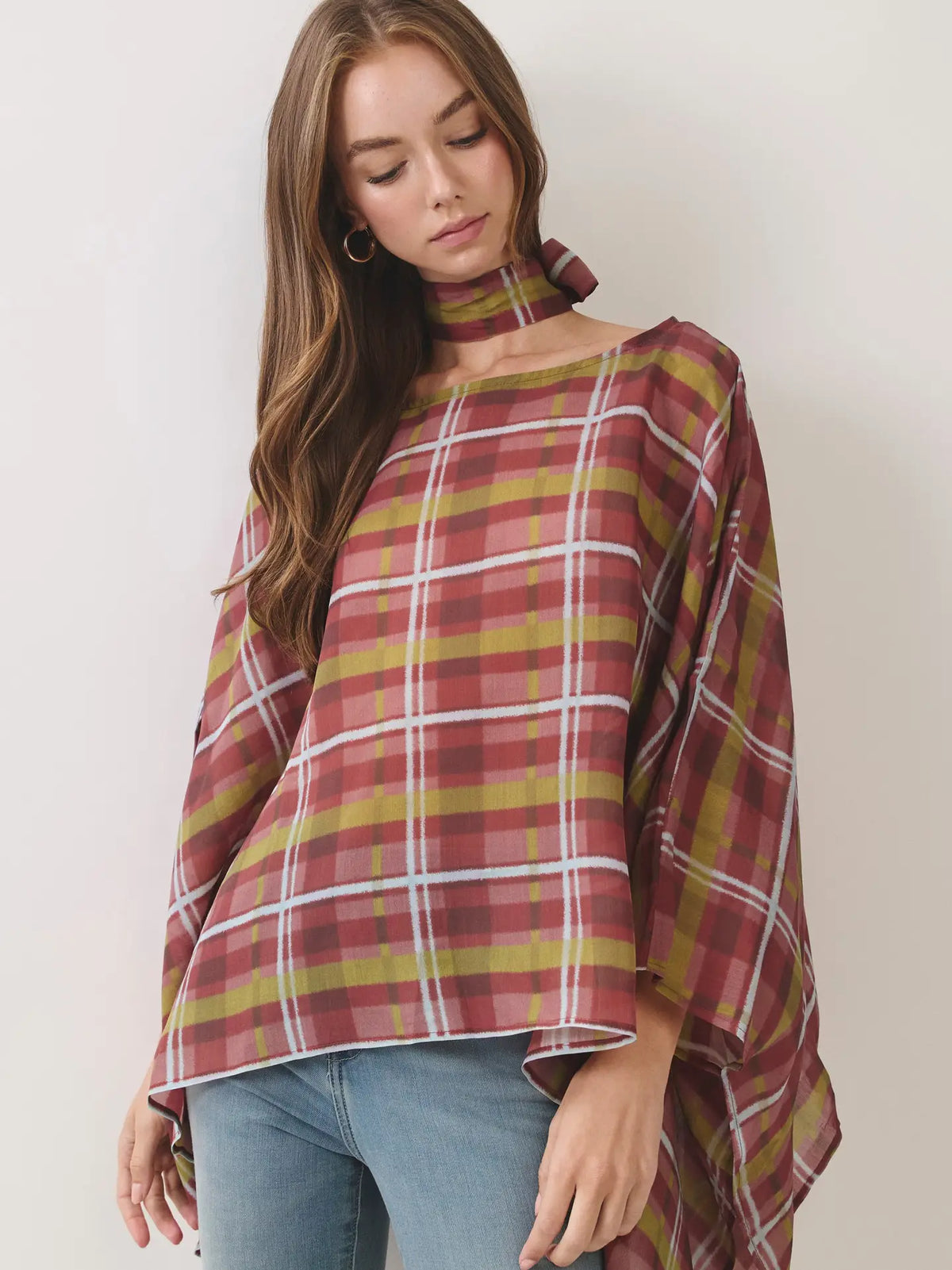 3360 PLAID PONCHO TOP WTH SCARF