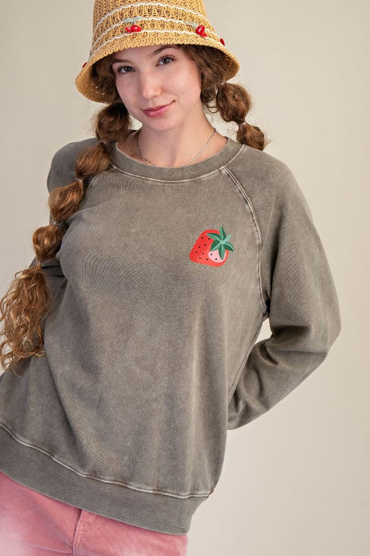 3169 STRAWBERRY PULLOVER